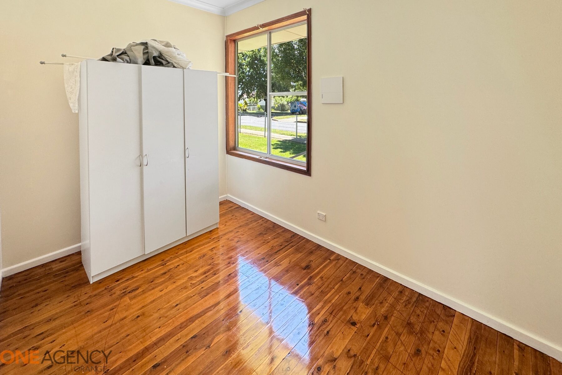 Property: 8 Glenroi Avenue, ORANGE, NSW, 2800 photo-7