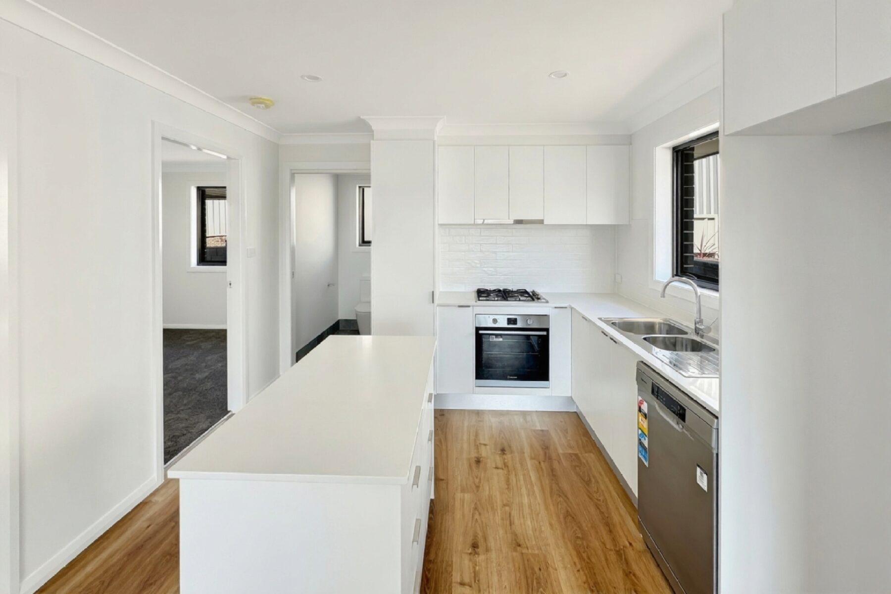 Rental: ORANGE, NSW, 2800 photo-2