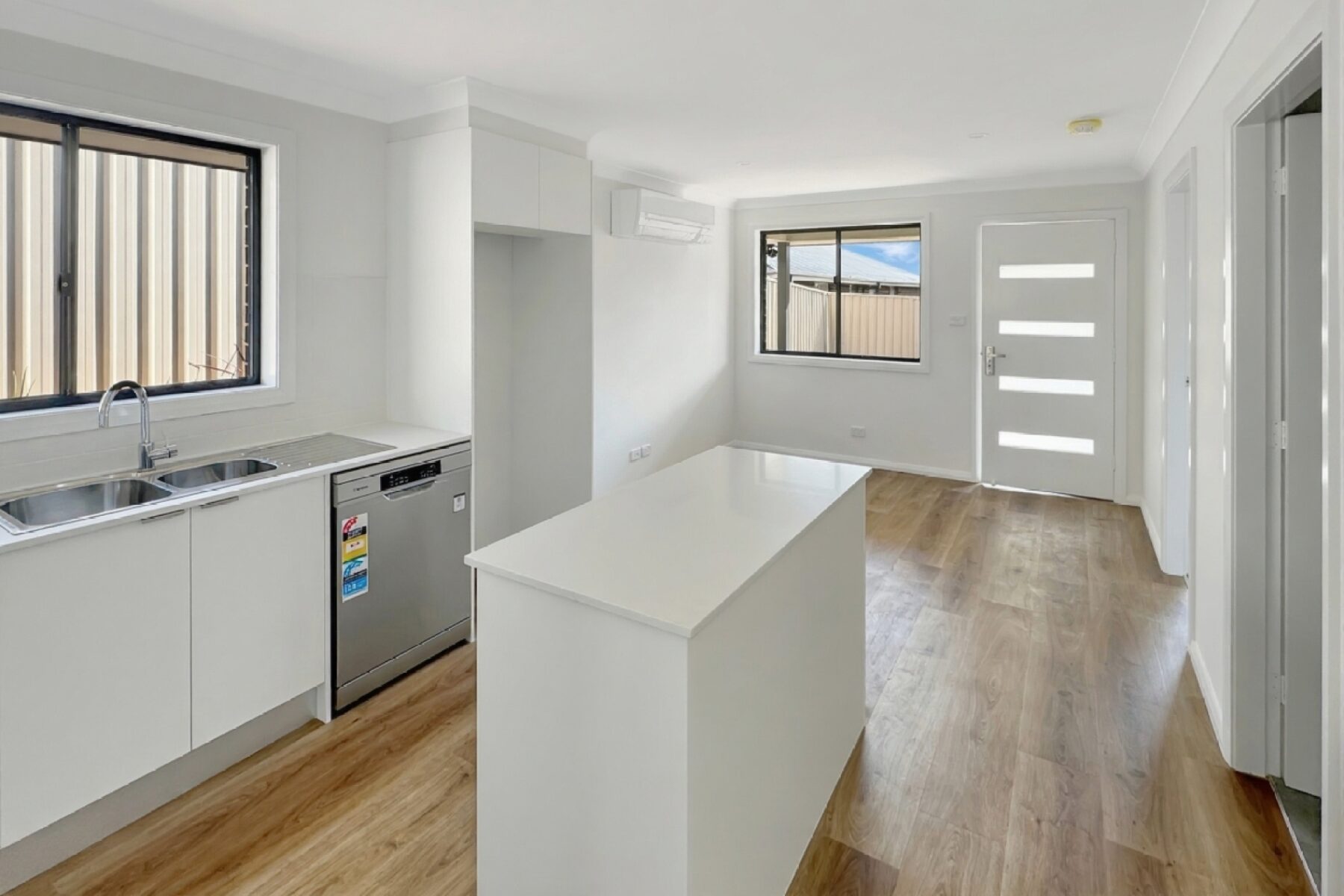 Rental: ORANGE, NSW, 2800 photo-3