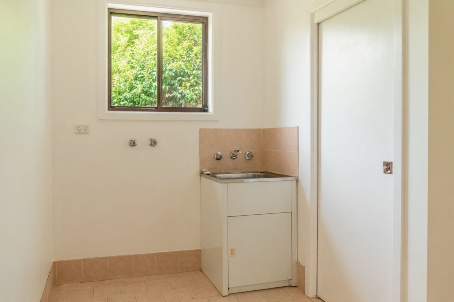 Rental: ORANGE, NSW, 2800 photo-12