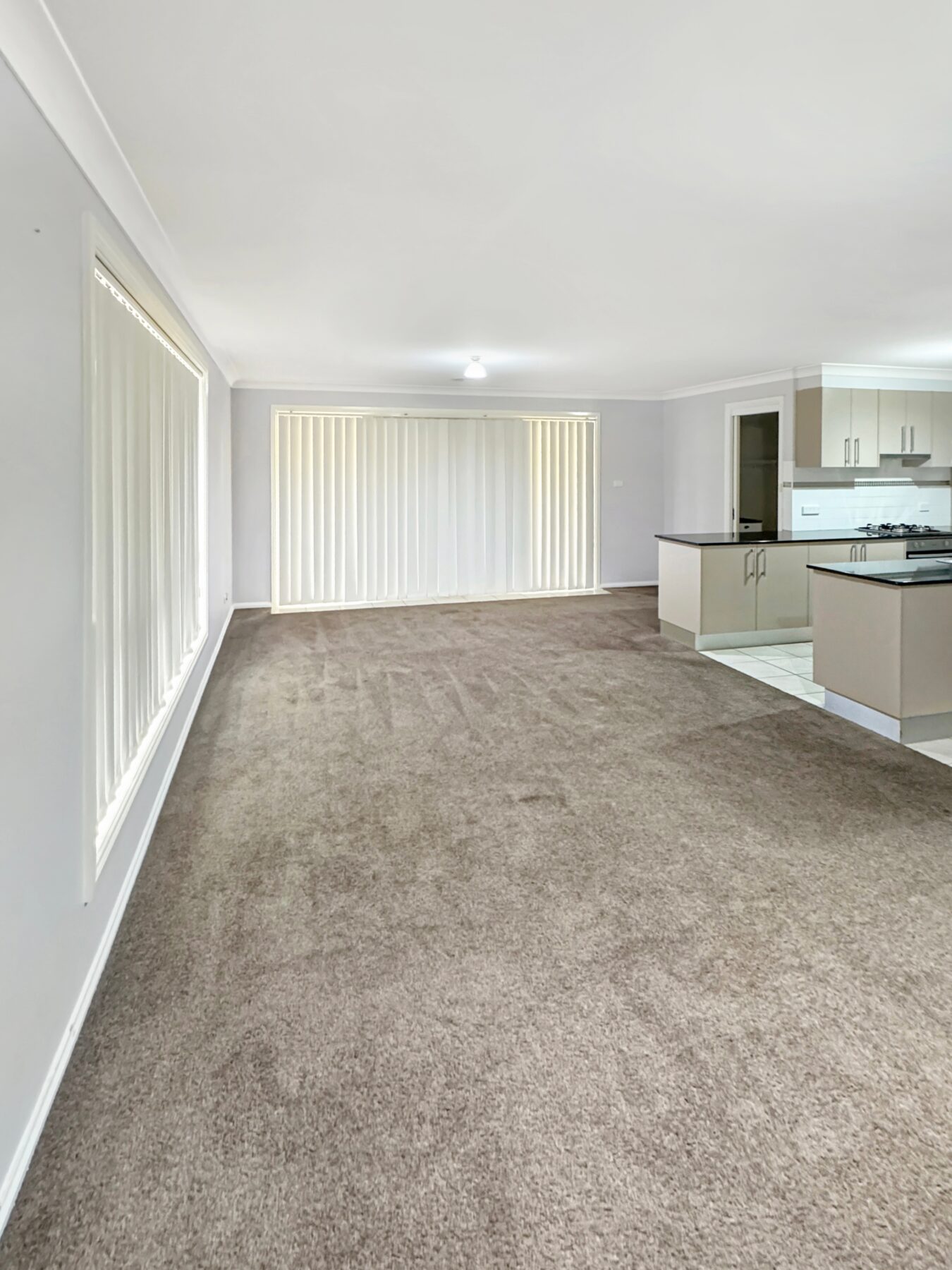 Property: 11 Hughes St, Orange, NSW, 2800 photo-4