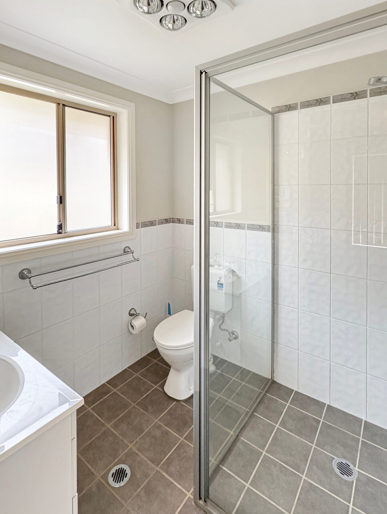 Property: 11 Hughes St, Orange, NSW, 2800 photo-10