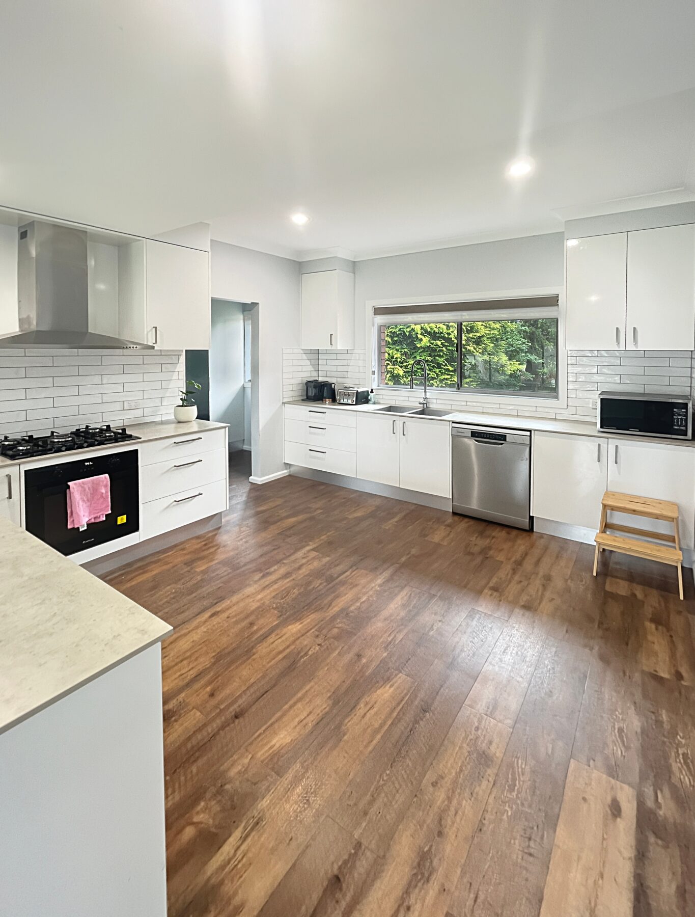 Property: 123 Matthews Avenue, ORANGE, NSW, 2800 photo-2