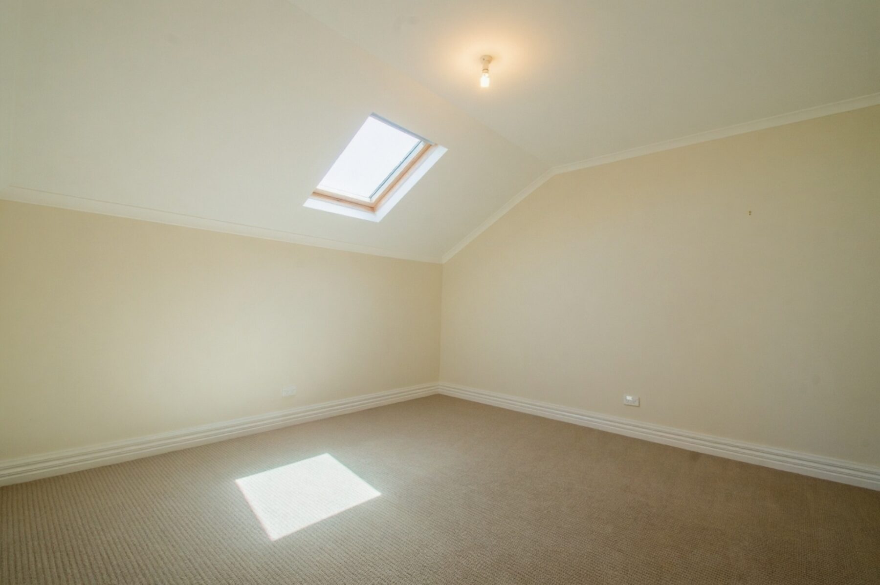 Property: 11A Unwin Street, MILLTHORPE, NSW, 2798 photo-7