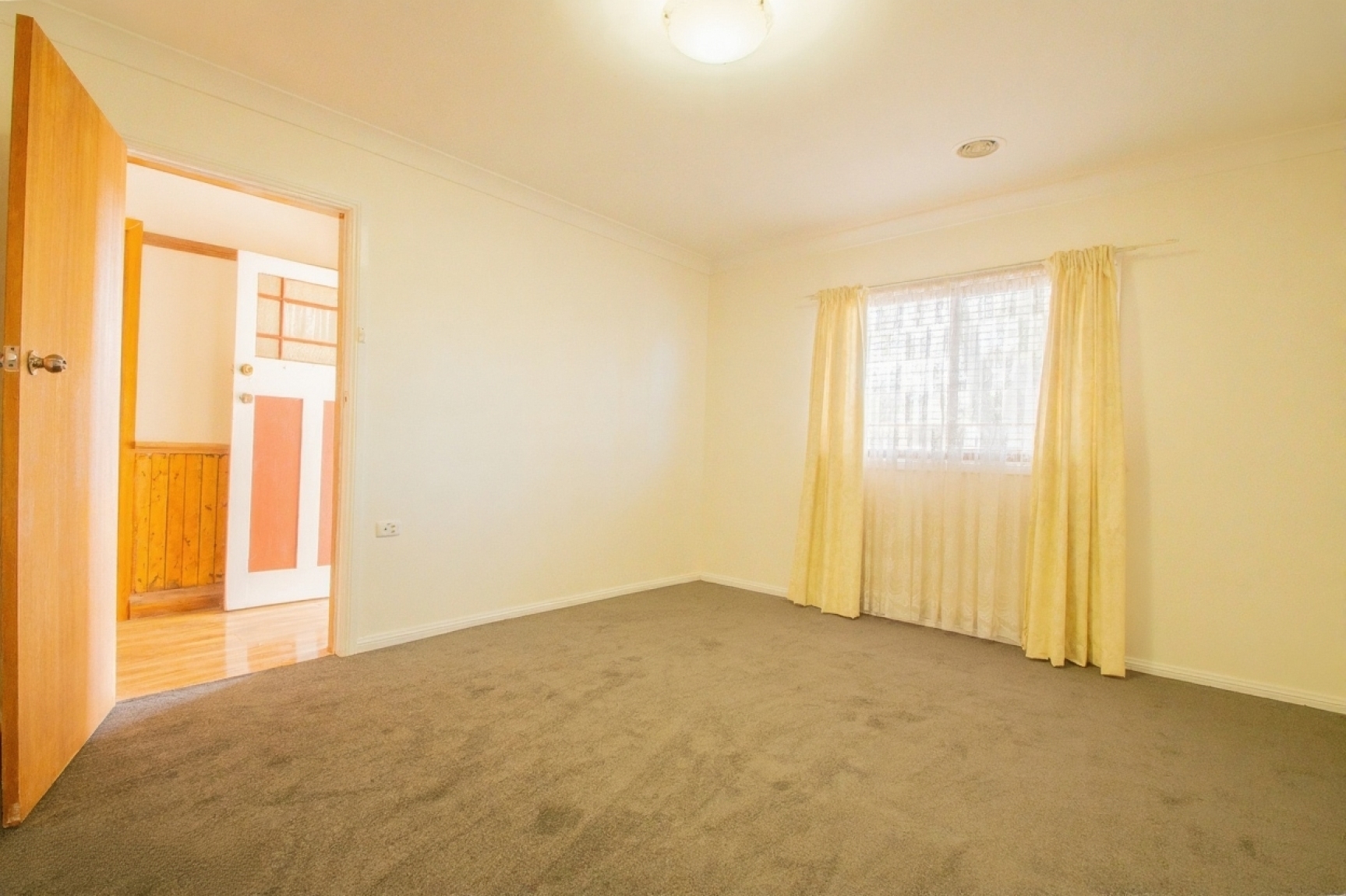 Rental: ORANGE, NSW, 2800 photo-4