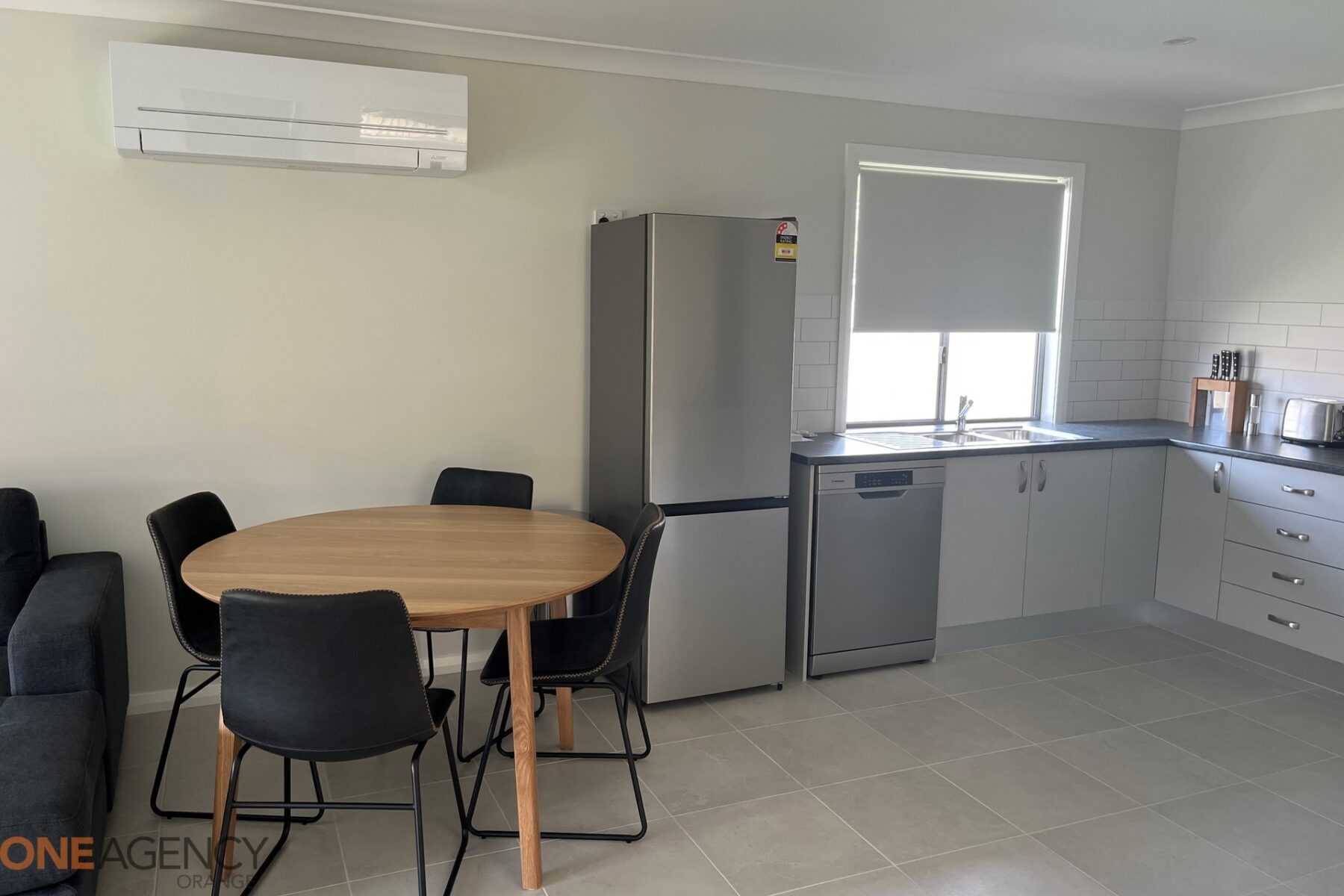 Rental: ORANGE, NSW, 2800 photo-2