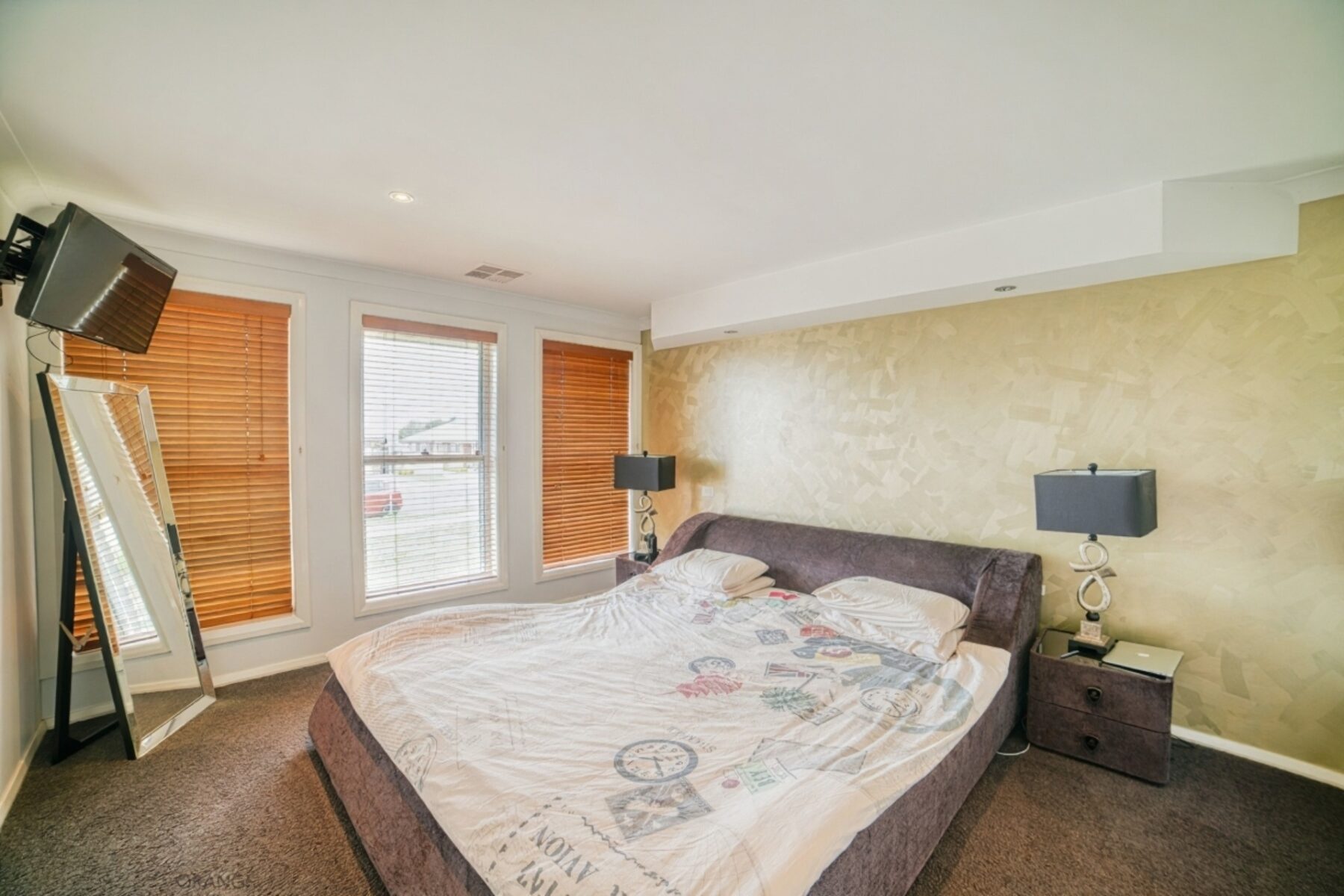 Property: 23 Diamond Drive, ORANGE, NSW, 2800 photo-5