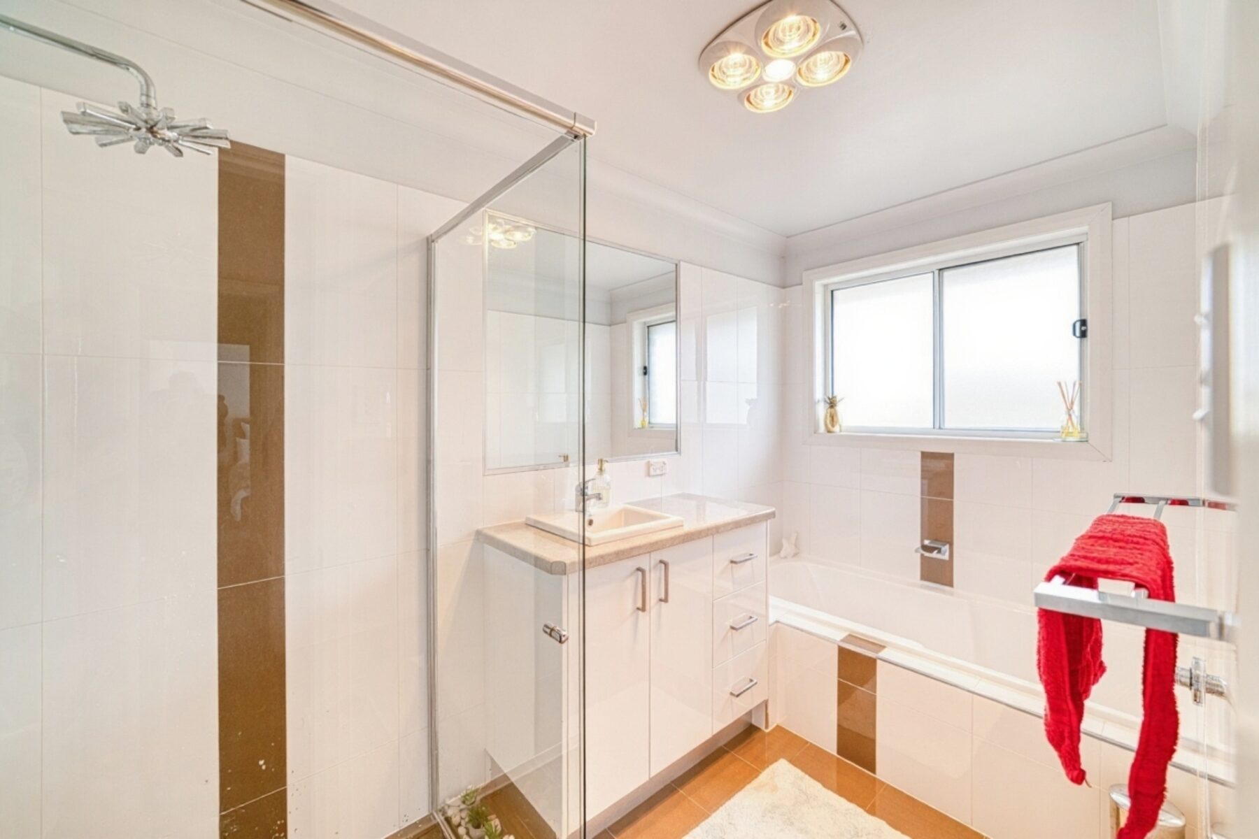 Property: 23 Diamond Drive, ORANGE, NSW, 2800 photo-6