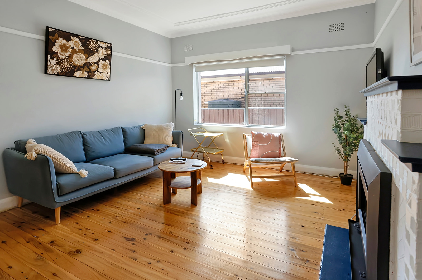 Property: 10 Caroline Street, ORANGE, NSW, 2800 photo-2