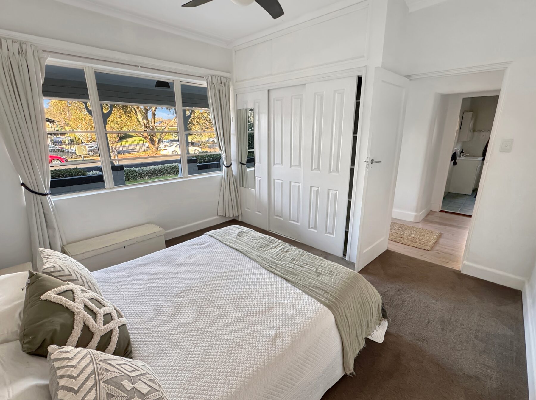 Rental: Orange, NSW, 2800 photo-4