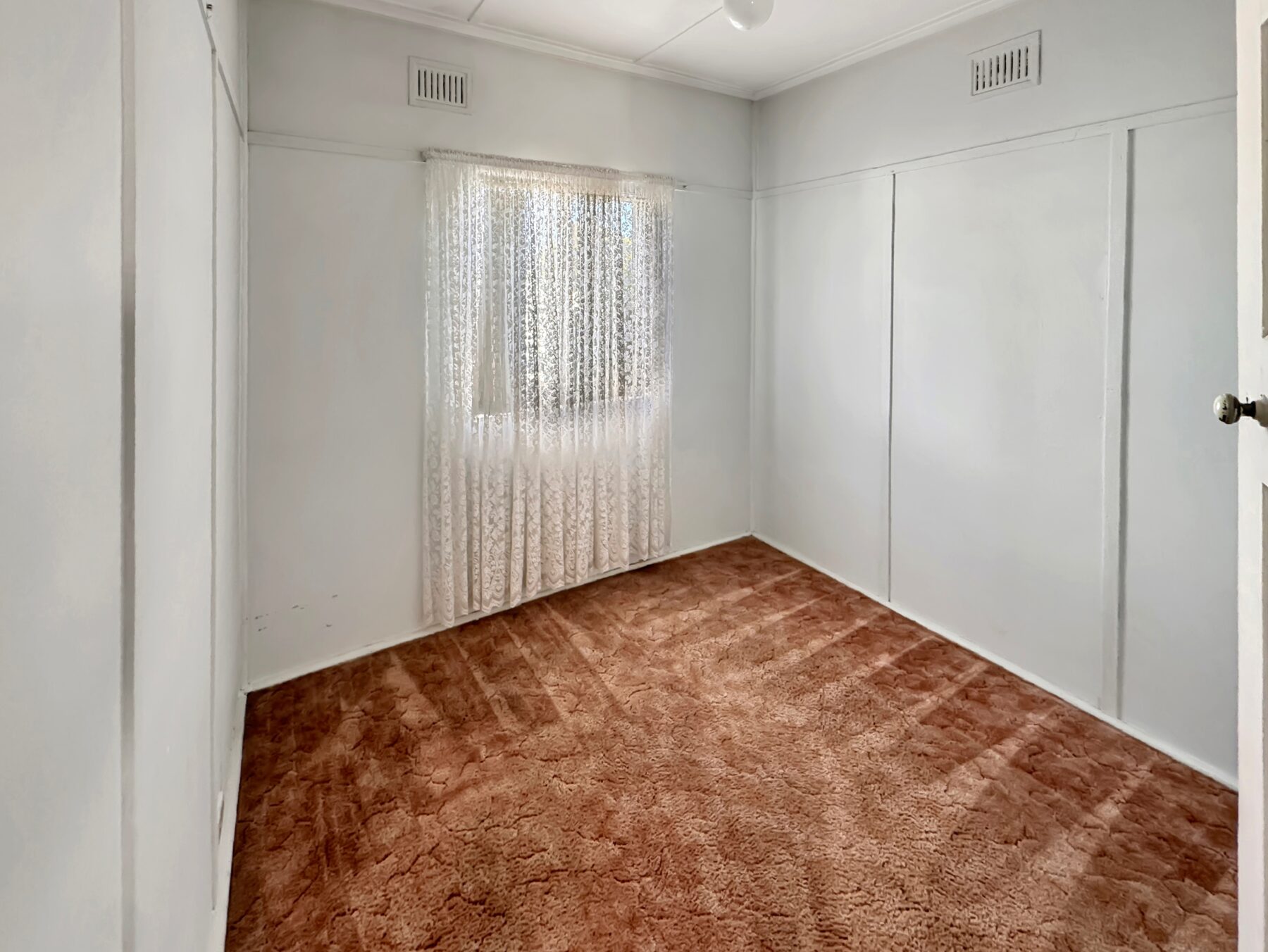 Property: 3 Moresby Street, Orange, NSW, 2800 photo-5