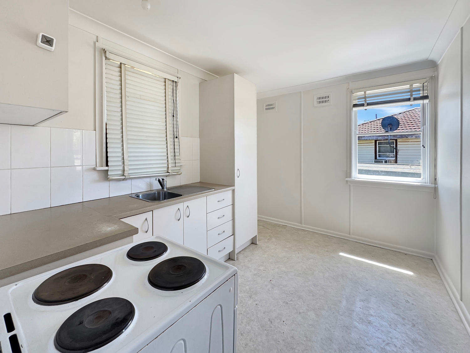 Rental: ORANGE, NSW, 2800 photo-2