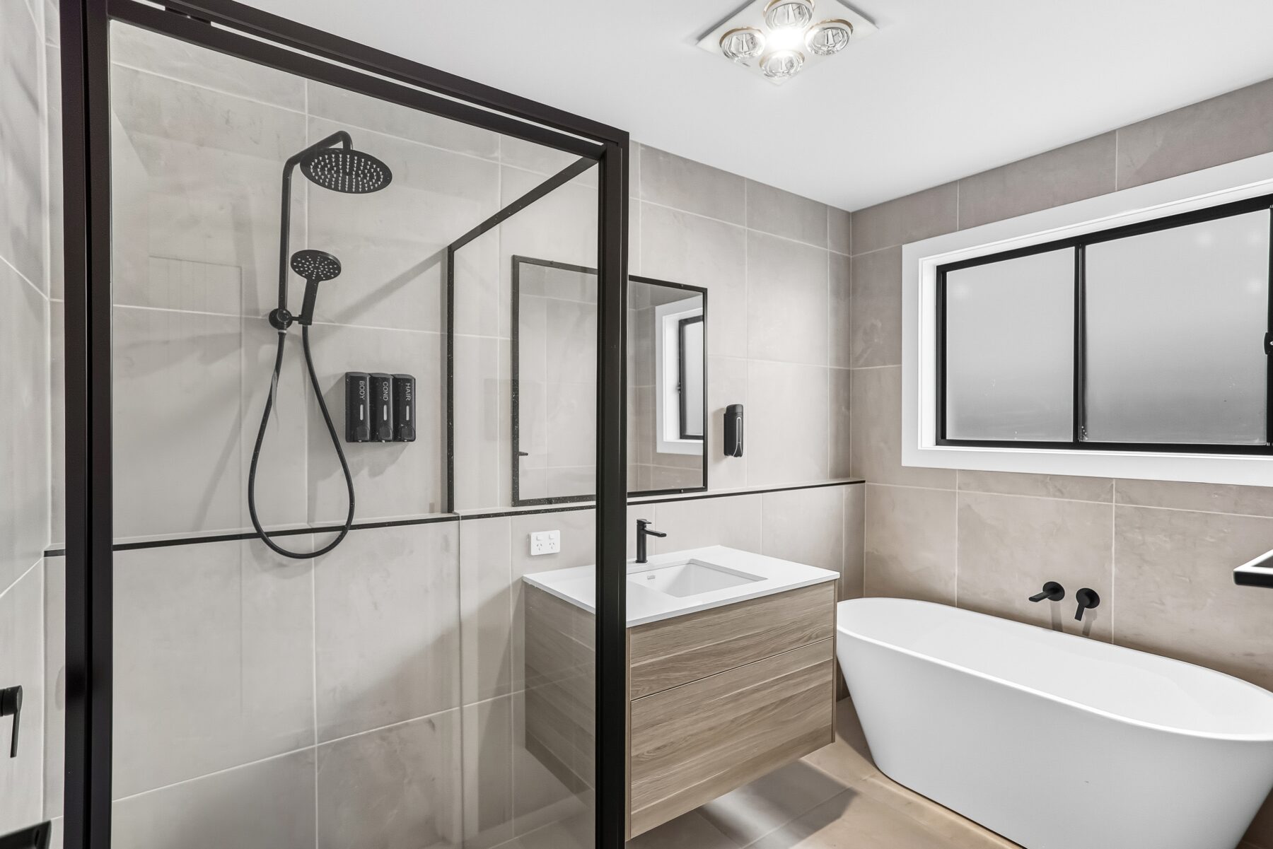 Rental: Orange, NSW, 2800 photo-3