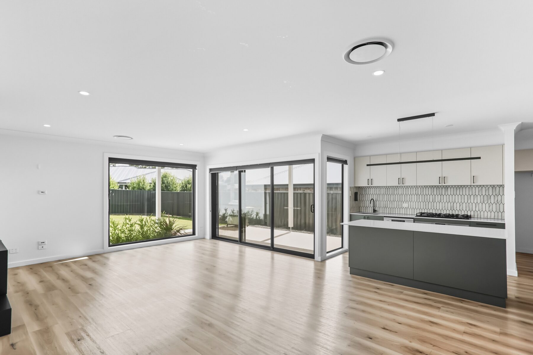 Rental: Orange, NSW, 2800 photo-16