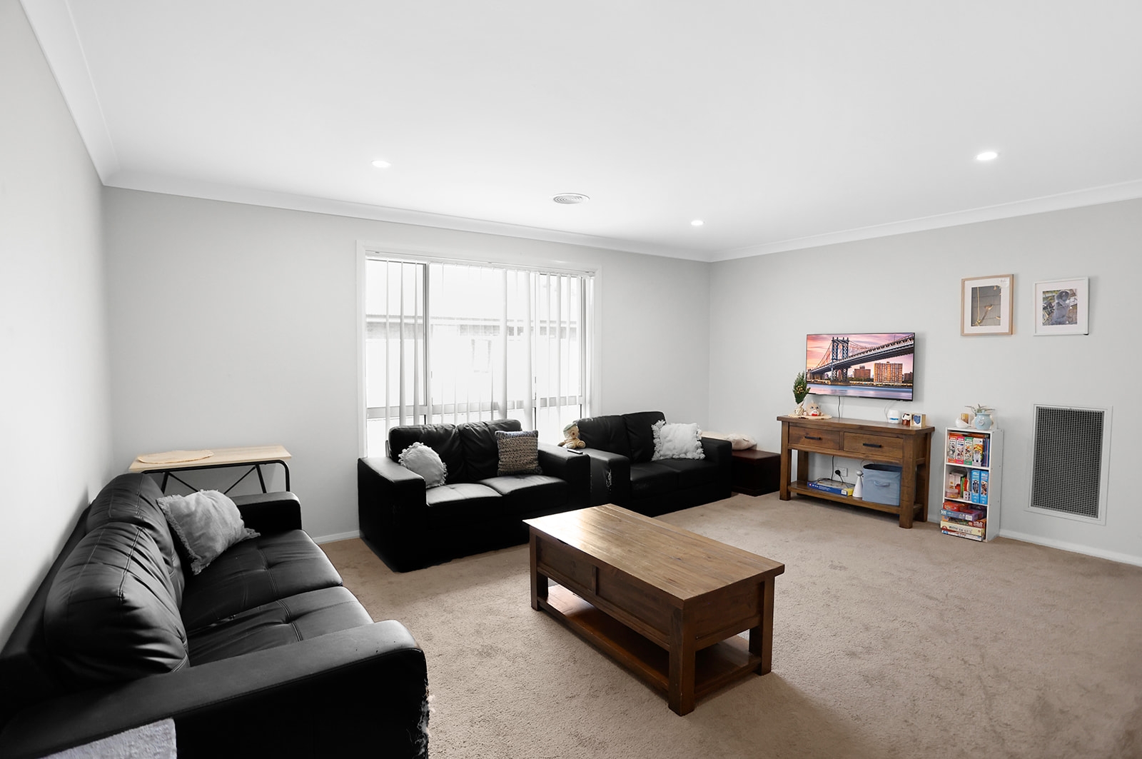 Property: 69 Glasson Drive, ORANGE, NSW, 2800 photo-4