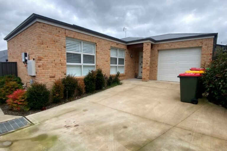 27 William Maker Drive, ORANGE, NSW, 2800