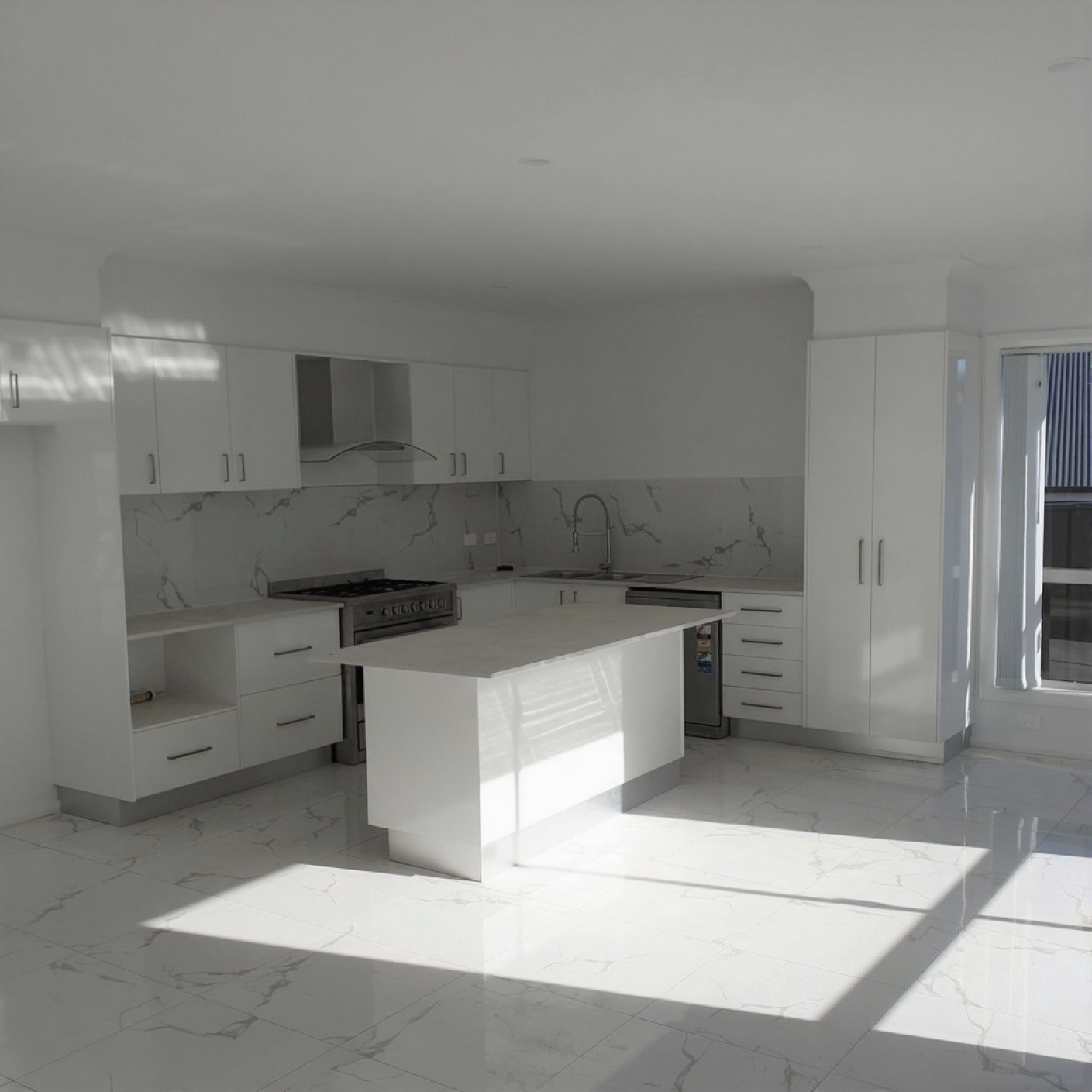 Property: 27 William Maker Drive, ORANGE, NSW, 2800 photo-4