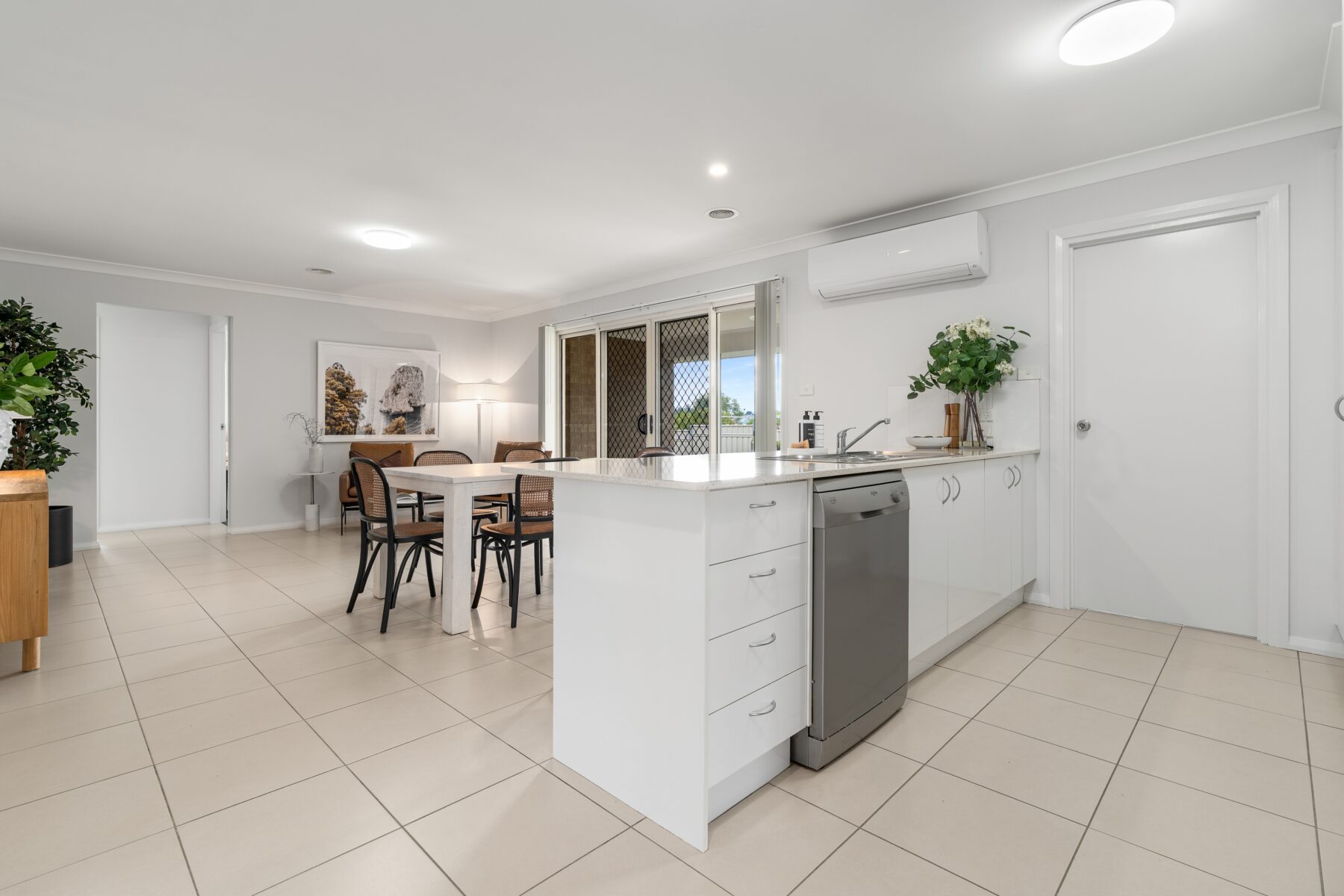 Rental: Orange, NSW, 2800 photo-3