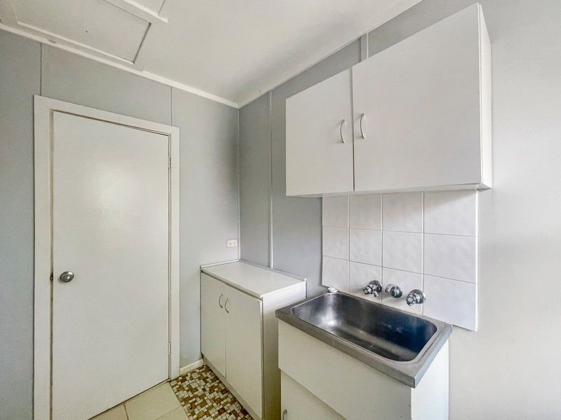 Rental: 188 Farnell Street, Forbes, NSW, 2871 photo-9