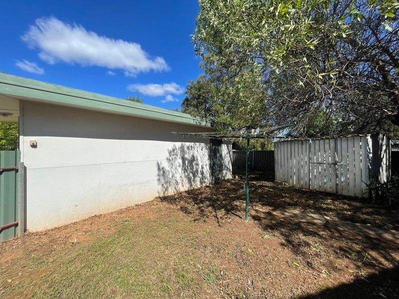 Rental: 188 Farnell Street, Forbes, NSW, 2871 photo-13