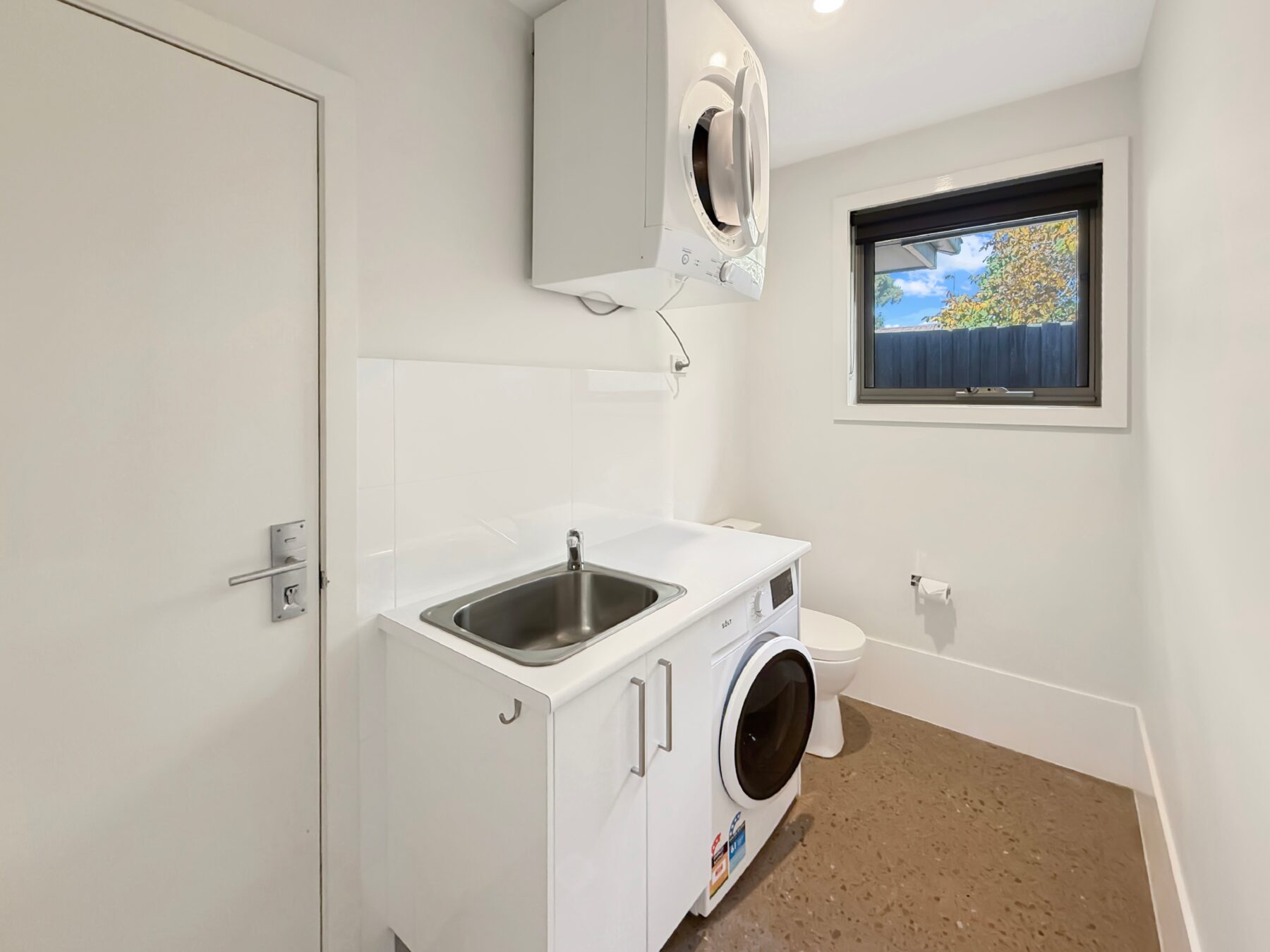 Rental: Orange, NSW, 2800 photo-6