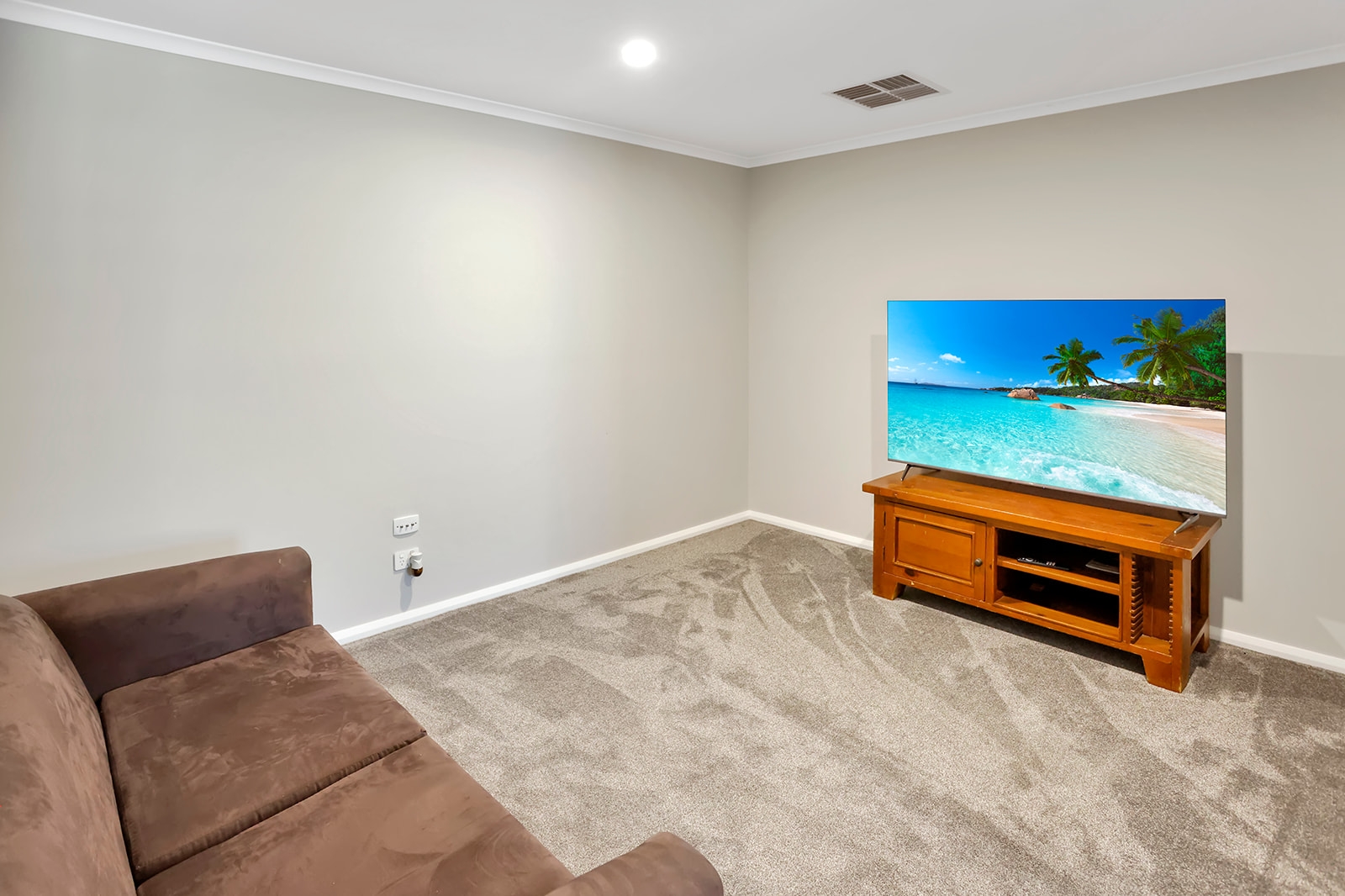 Rental: Orange, NSW, 2800 photo-12