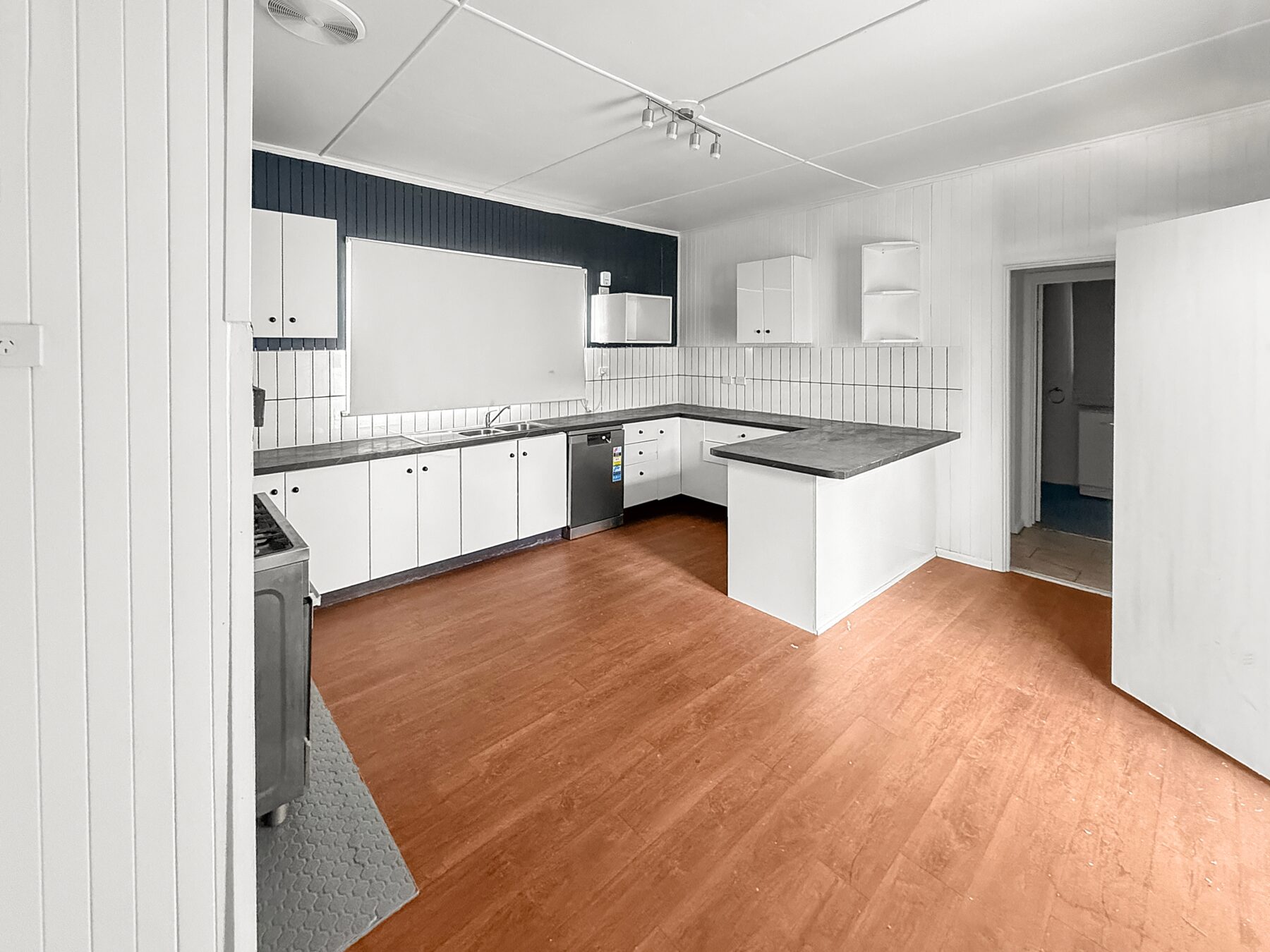 Rental: 29 Prince Street, Forbes, NSW, 2871 photo-2