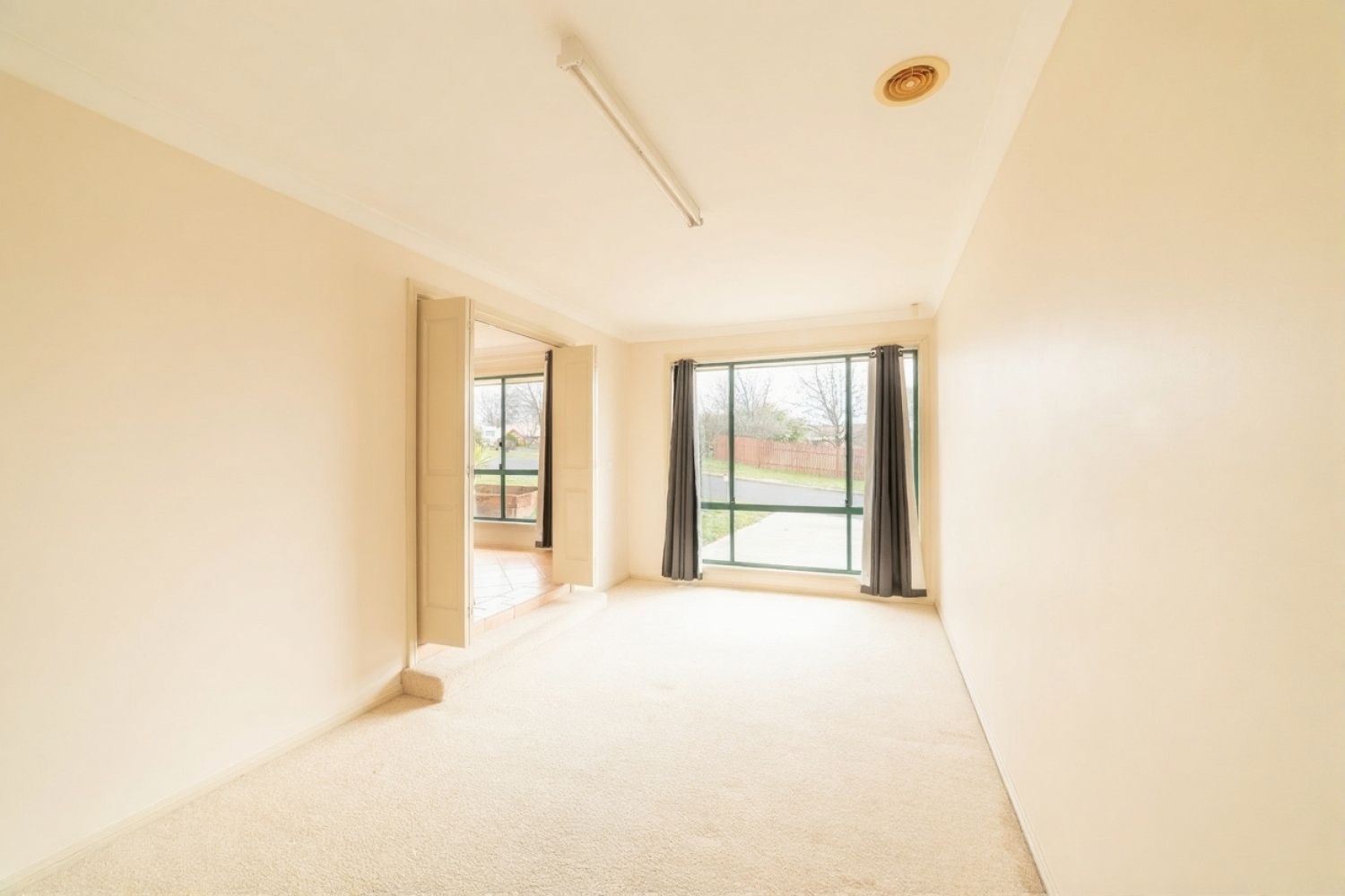 Rental: ORANGE, NSW, 2800 photo-5
