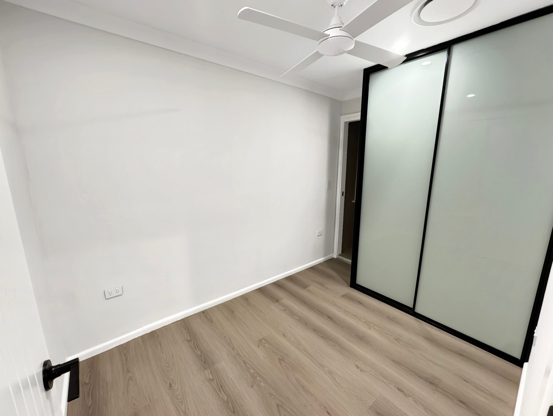 Rental: Orange, NSW, 2800 photo-5