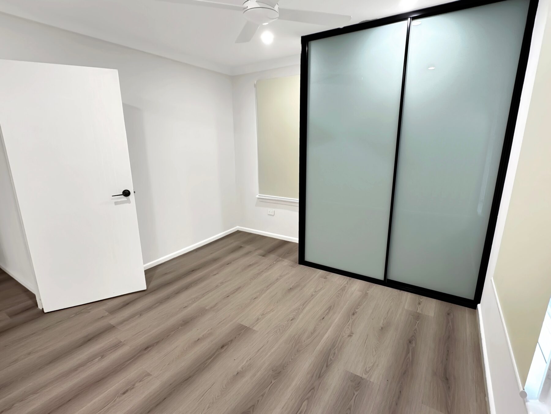 Rental: Orange, NSW, 2800 photo-6