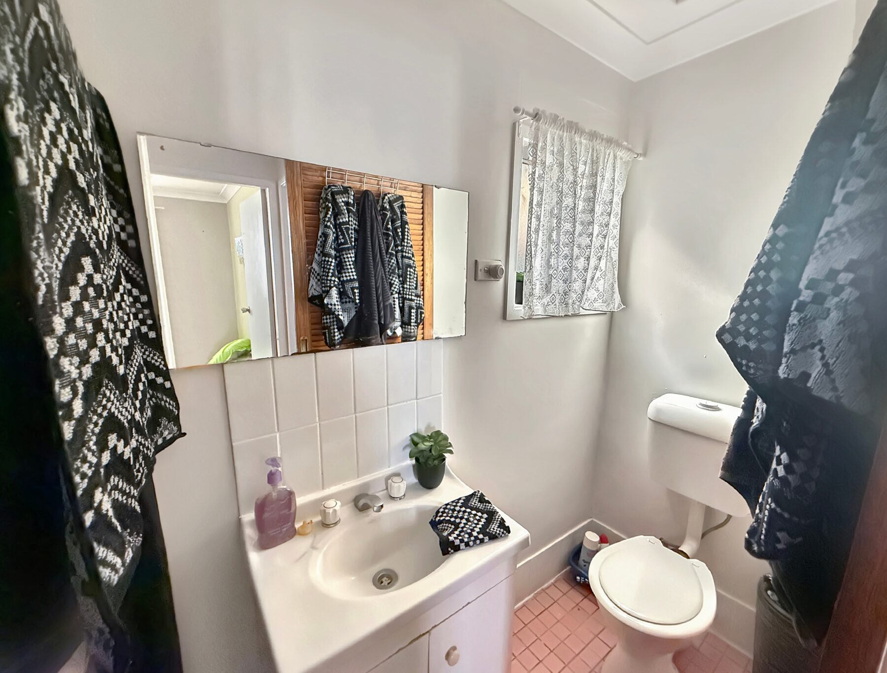 Property: 11 Phoenix Mine Road, Lucknow, NSW, 2800 photo-11