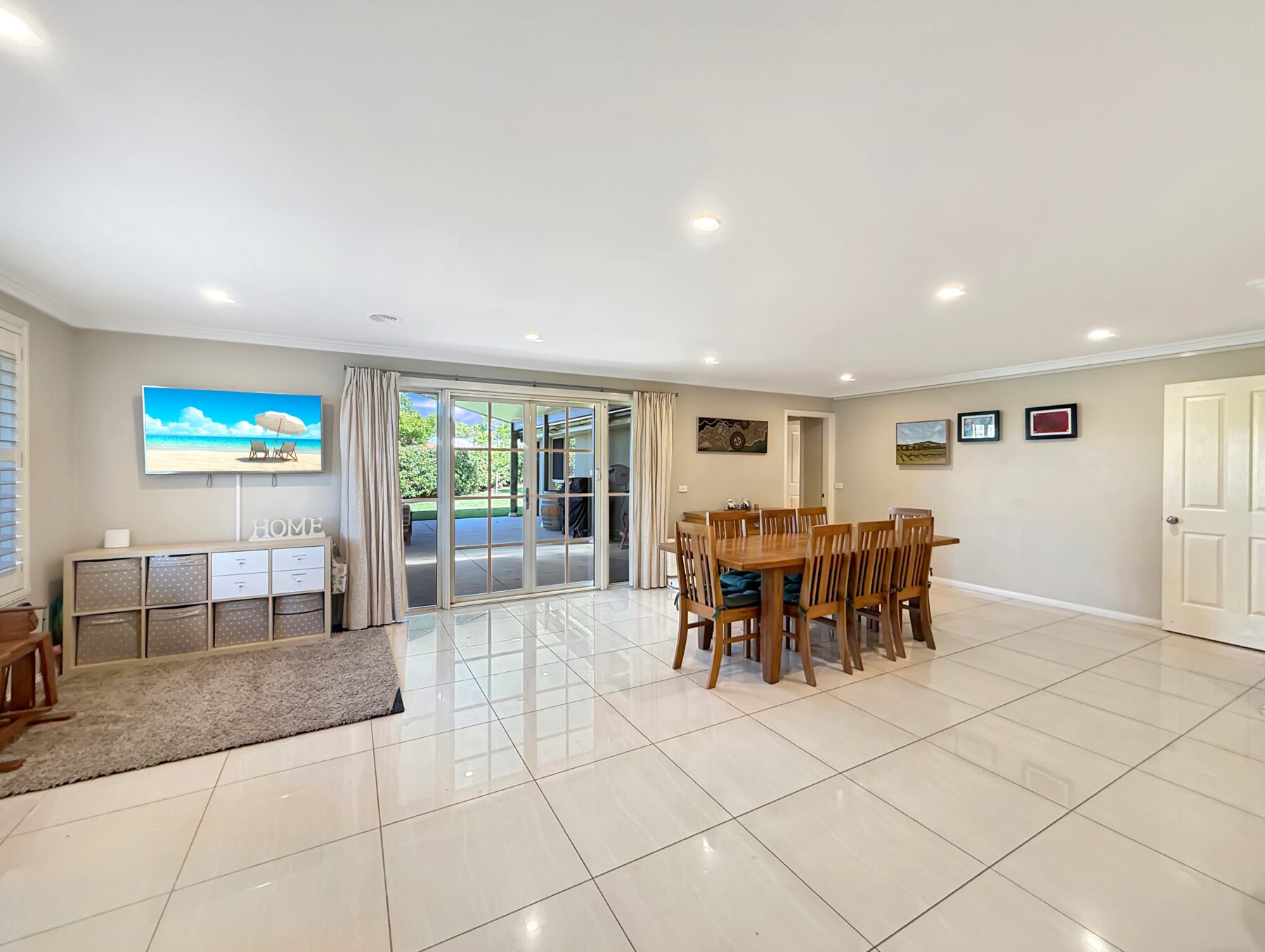 Property: 12 McCarron Place, Orange, NSW, 2800 photo-2