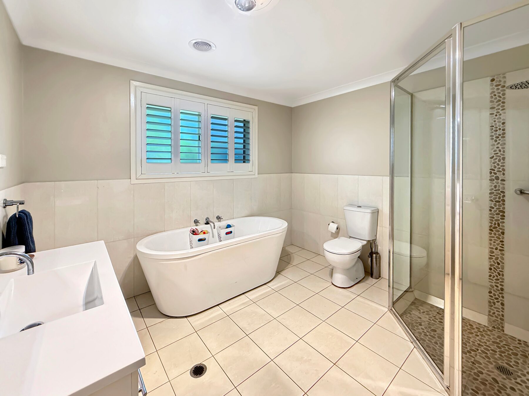Property: 12 McCarron Place, Orange, NSW, 2800 photo-9