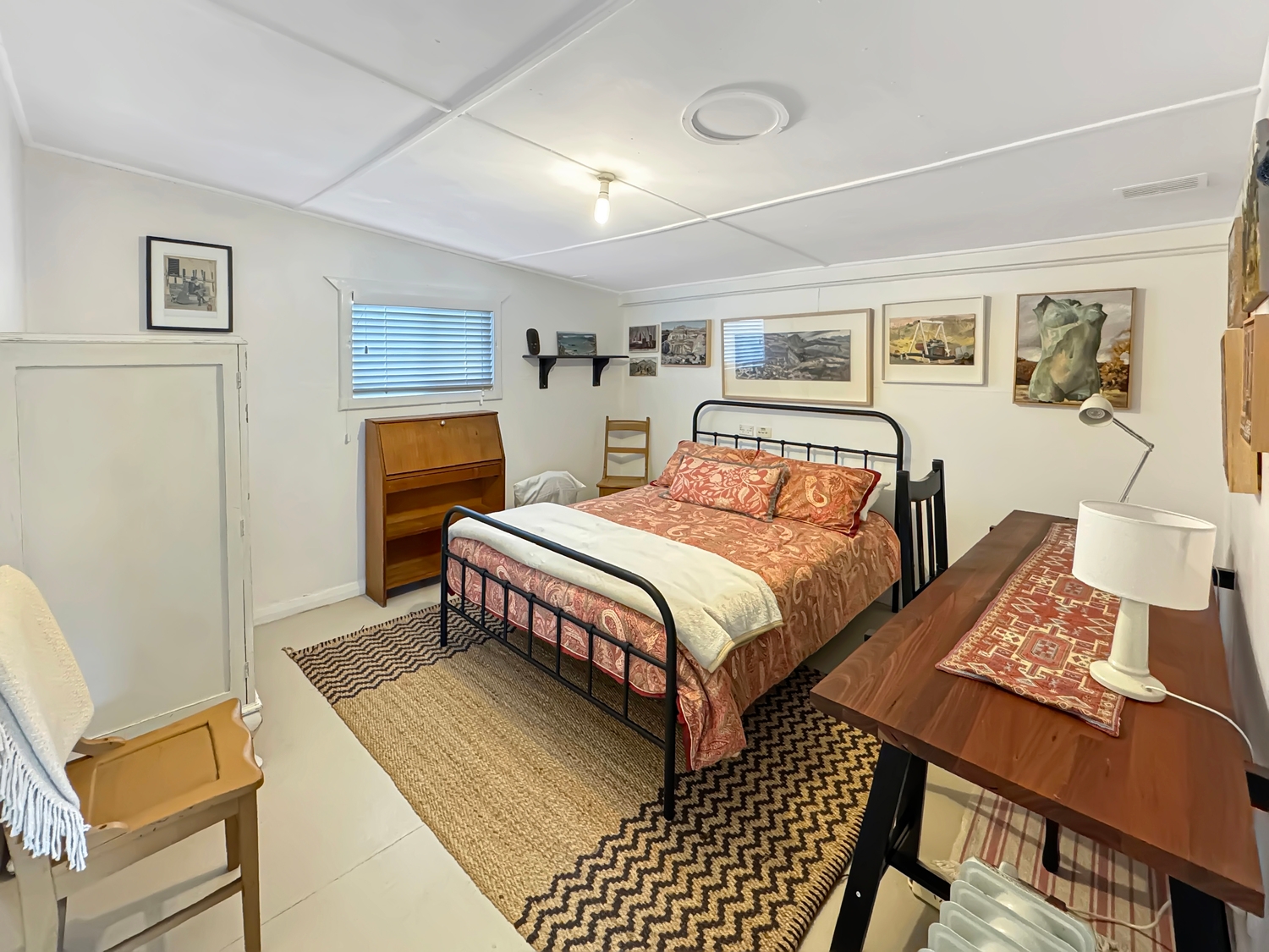 Rental: 7 Stabback Street, MILLTHORPE, NSW, 2798 photo-2